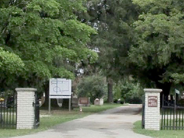 Entrance to Maple Grove Cemetary