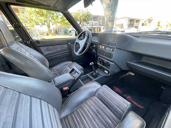 1988 Alfa Romeo Milano interior view
