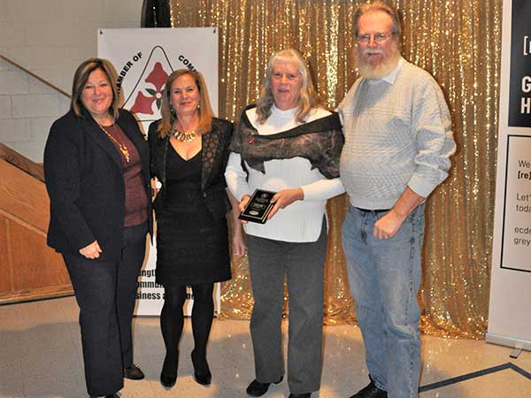MPP Lisa Thompson, Margot Byers, Carolyn and Doug Lillyman