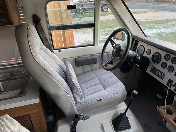 Vixen 21TD driver's seat and interior