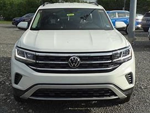 white vw atlas similar to stolen vehicle