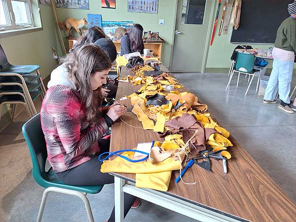 2025 Indigenous Student Forum leather pouch making workshop