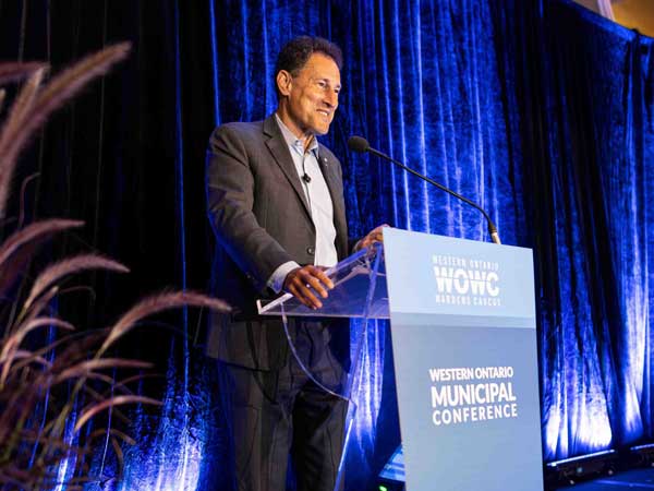 Steve Paikin, Keynote Speaker addresses the conference.